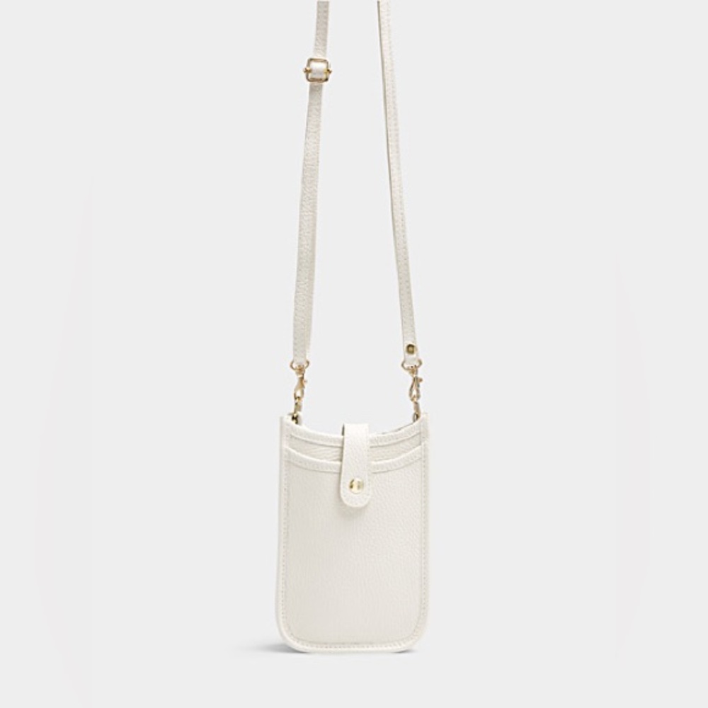 NWT Topstitched pebbled leather phone clutch
